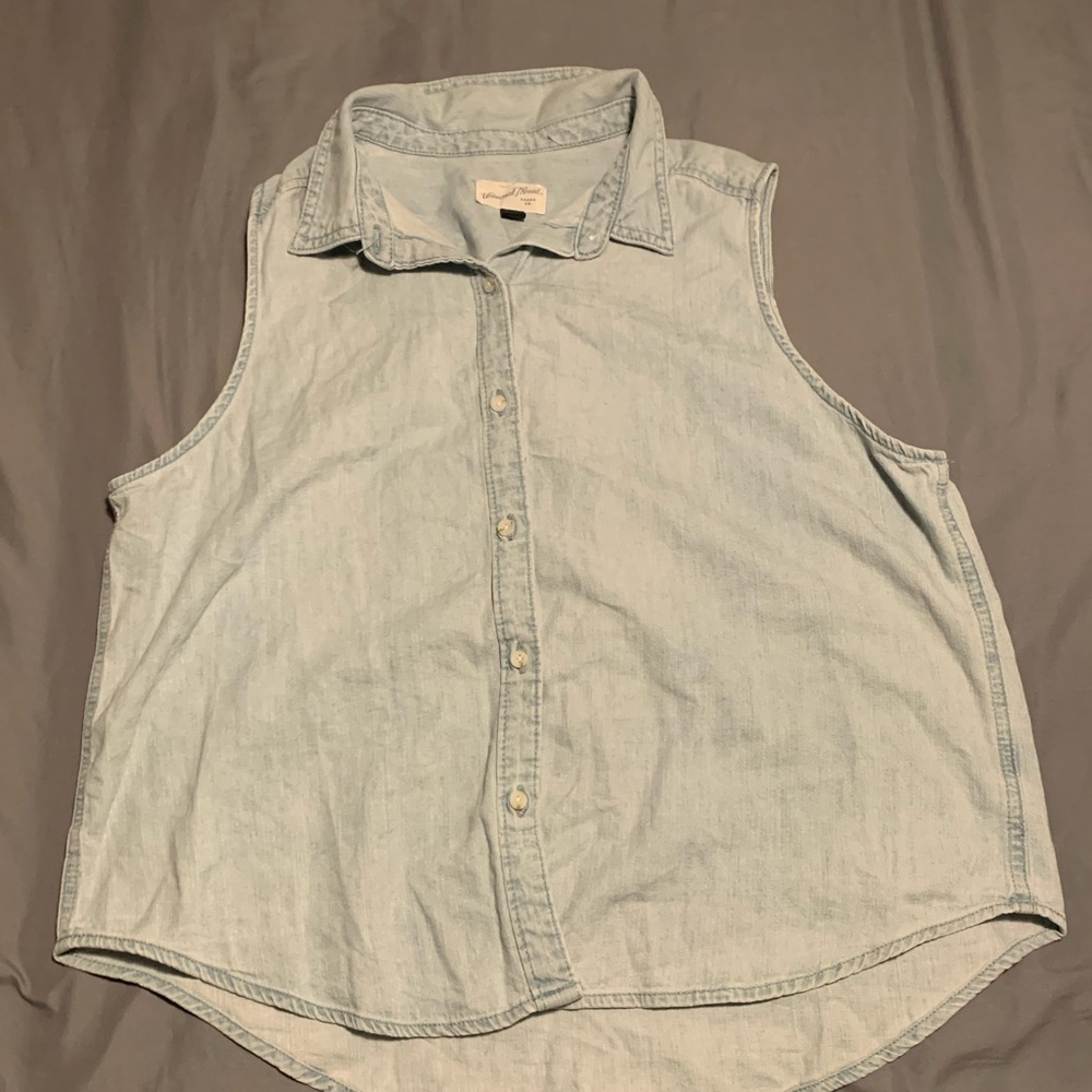 No Sleeve Denim Shirt